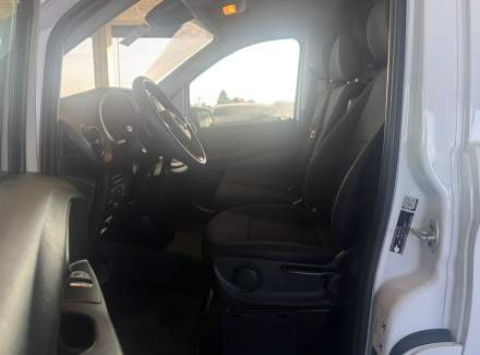 Mercedes-Benz - Vito