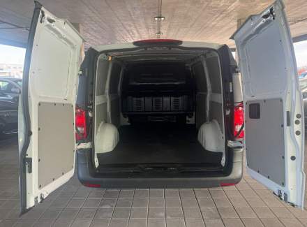 Mercedes-Benz - Vito