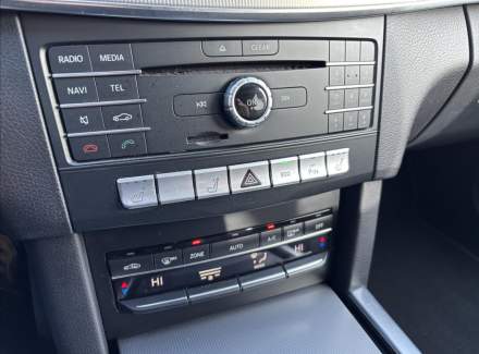 Mercedes-Benz - E-class