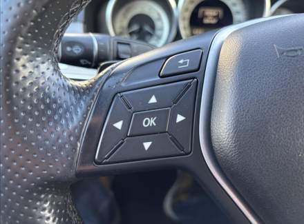 Mercedes-Benz - E-class