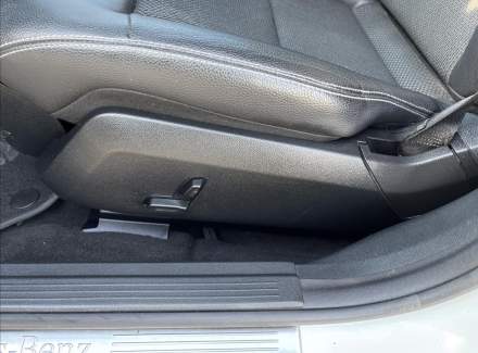 Mercedes-Benz - E-class