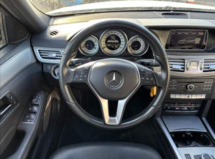 Mercedes-Benz - E-class