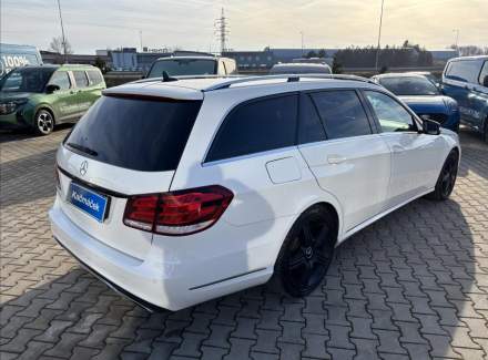 Mercedes-Benz - E-class