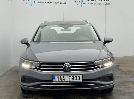 Volkswagen - Passat