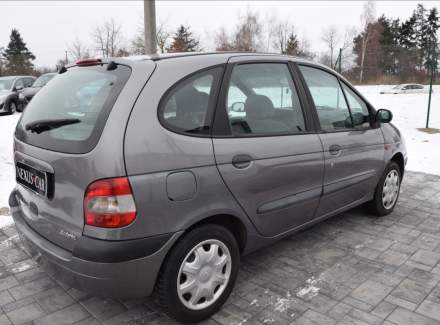 Renault - Scenic