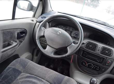 Renault - Scenic