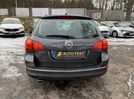 Opel - Astra