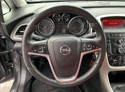 Opel - Astra