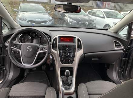 Opel - Astra