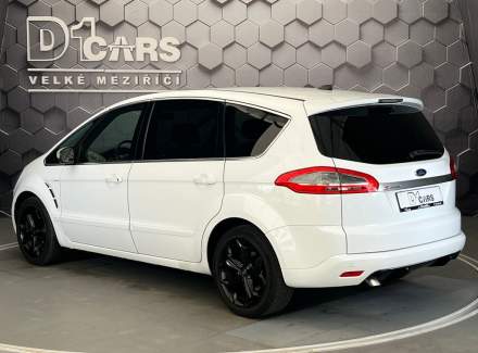 Ford - S-MAX