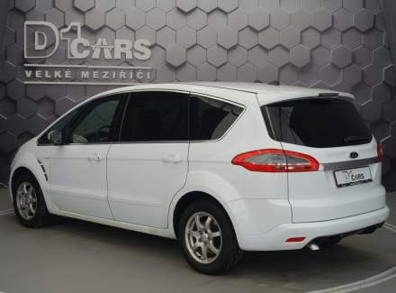 Ford - S-MAX