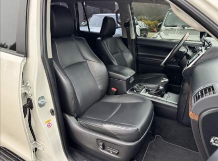 Toyota - Land Cruiser