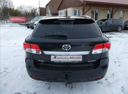 Toyota - Avensis