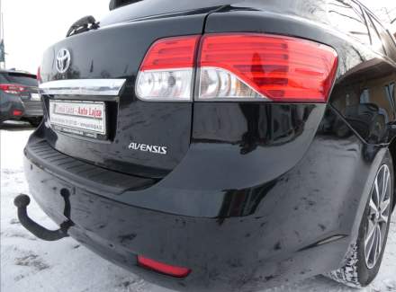 Toyota - Avensis