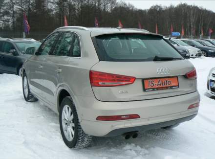 Audi - Q3
