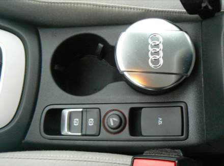 Audi - Q3