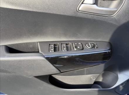 Kia - Picanto
