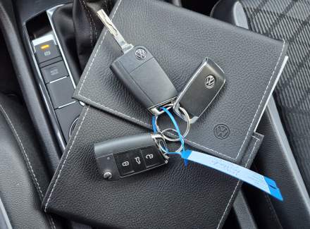 Volkswagen - Tiguan R-Line 2.0 TDI (150 Hp) 4MOTION SCR DSG