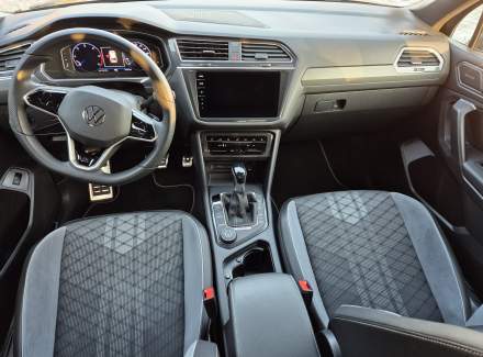 Volkswagen - Tiguan R-Line 2.0 TDI (150 Hp) 4MOTION SCR DSG