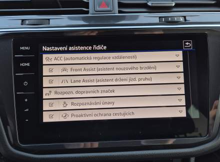 Volkswagen - Tiguan R-Line 2.0 TDI (150 Hp) 4MOTION SCR DSG