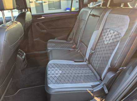 Volkswagen - Tiguan R-Line 2.0 TDI (150 Hp) 4MOTION SCR DSG