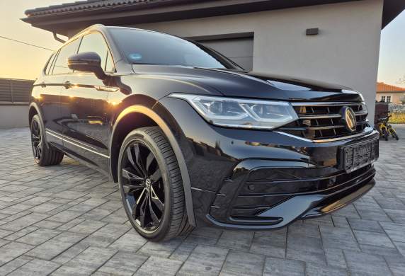 Volkswagen - Tiguan R-Line 2.0 TDI (150 Hp) 4MOTION SCR DSG
