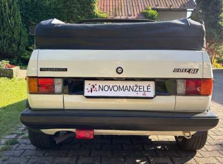 Volkswagen - Golf