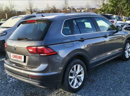 Volkswagen - Tiguan
