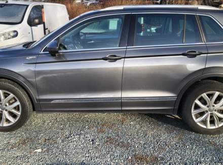 Volkswagen - Tiguan