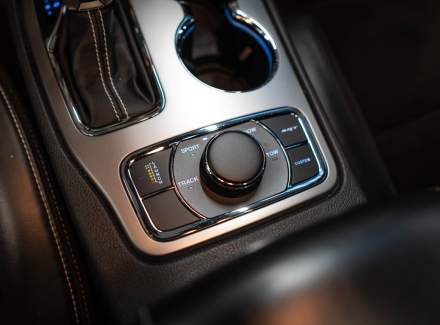 Jeep - Grand Cherokee