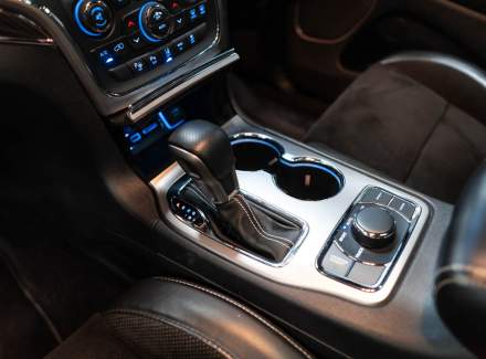 Jeep - Grand Cherokee