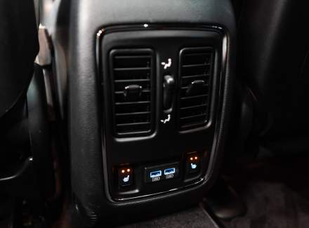 Jeep - Grand Cherokee