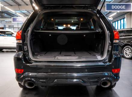 Jeep - Grand Cherokee