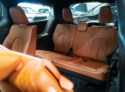 Chrysler - Pacifica