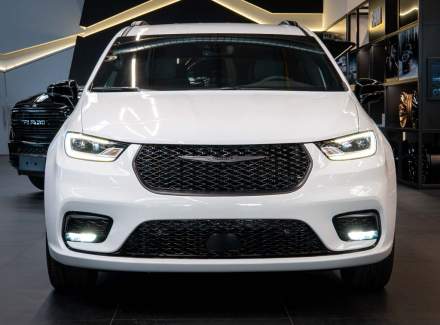 Chrysler - Pacifica