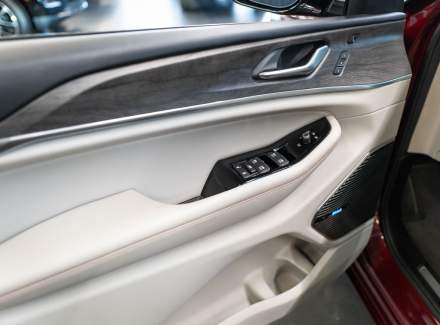 Jeep - Grand Cherokee