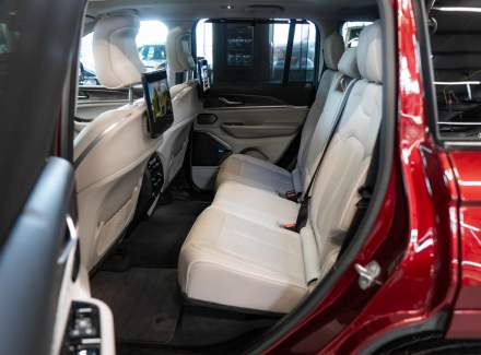 Jeep - Grand Cherokee