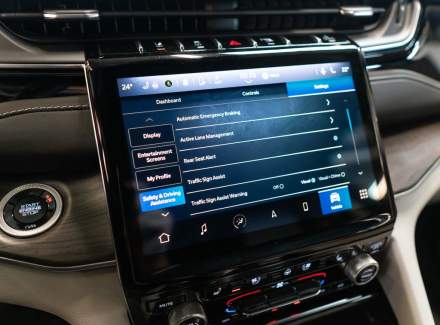 Jeep - Grand Cherokee