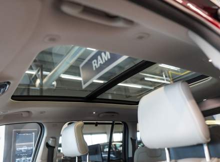 Jeep - Grand Cherokee