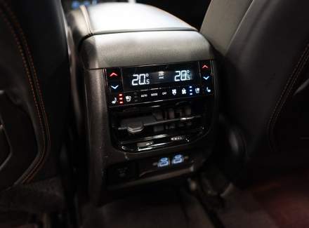 Jeep - Grand Cherokee