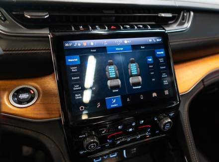 Jeep - Grand Cherokee