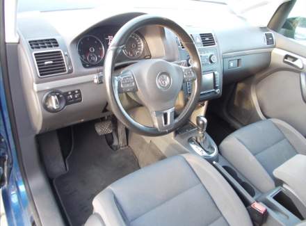 Volkswagen - Touran