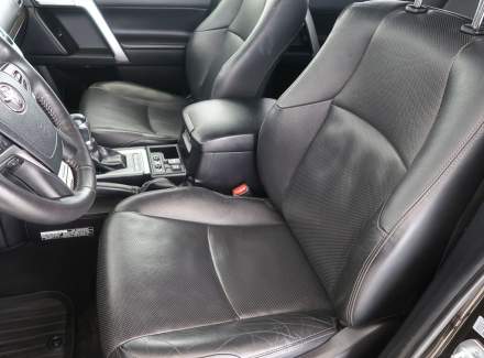 Toyota - Land Cruiser