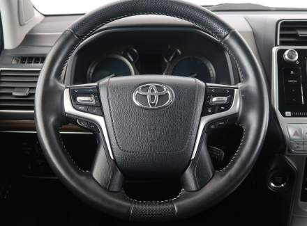 Toyota - Land Cruiser