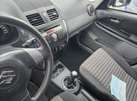 Suzuki - SX4