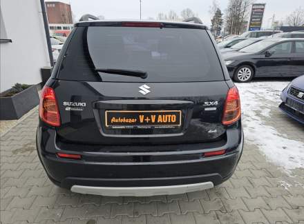 Suzuki - SX4