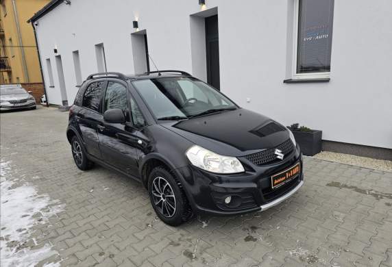 Suzuki - SX4