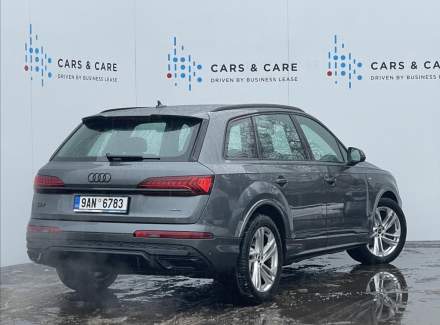 Audi - Q7