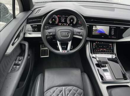 Audi - Q7