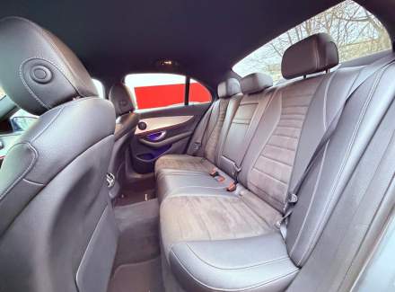 Mercedes-Benz - E-class